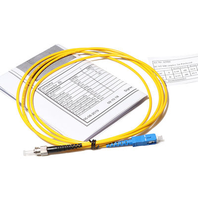 Biały kabel światłowodowy G657a2 SC APC do SC APC jednomodowy 3m