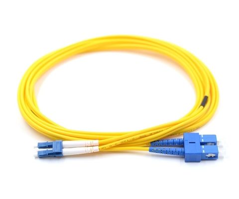 PVC/LSZH OFC Kabel Włóknowy Kabel Patch Cord Kabel Niestandardowy 0.9mm/2.0mm